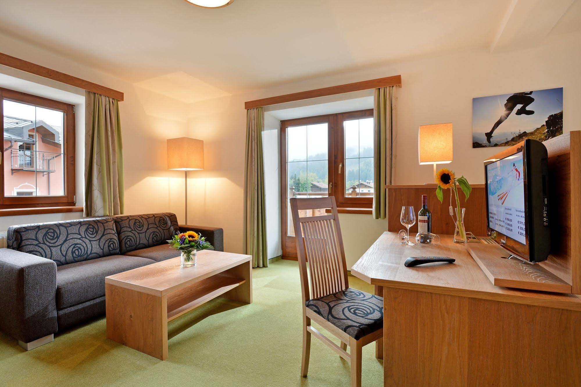 Hotel Reitlwirt Brixen im Thale Exterior foto